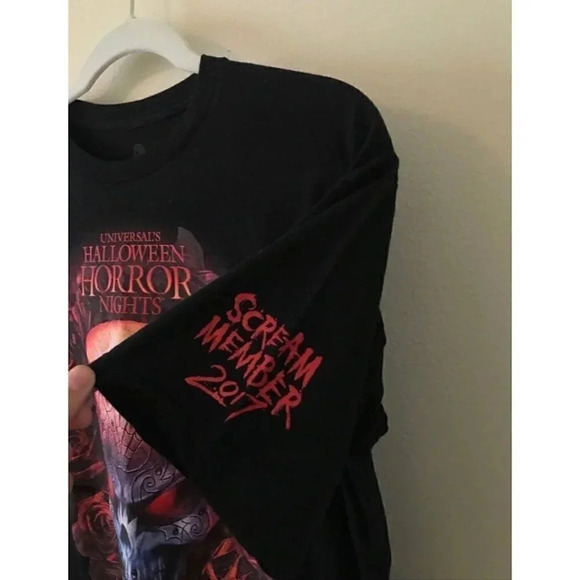Halloween Horror Nights Orlando 2017 Tee - Picture 2 of 2